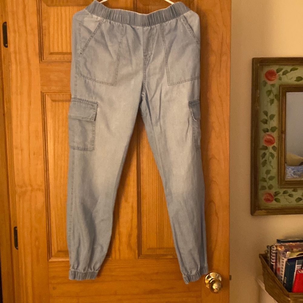 Woman’s cargo joggers
